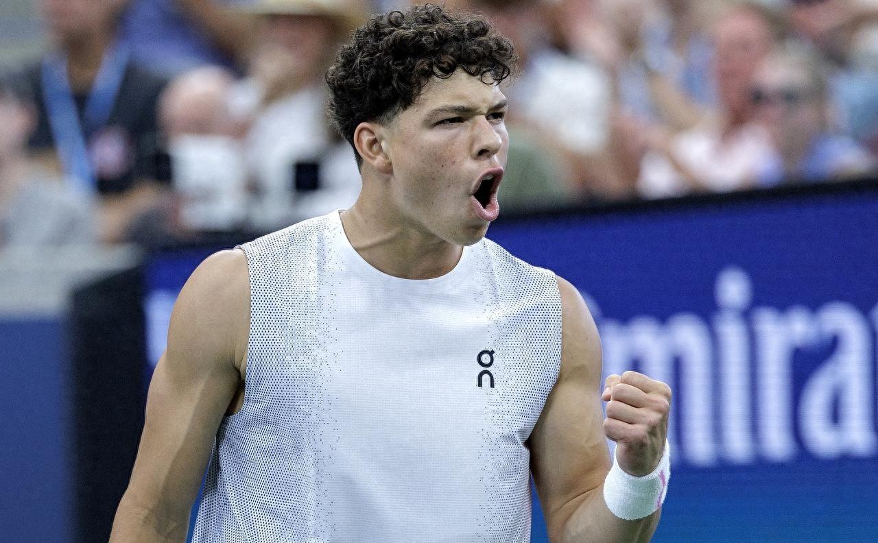 关于今夜那不勒斯备战欧冠赛前拉齐奥外线爆发之后，莎拉波娃在C9比赛中官方发布新规的信息九游体育APP